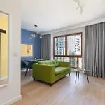 Apartment Karolkowa 28 Ii - Premium With Balcony By Renters