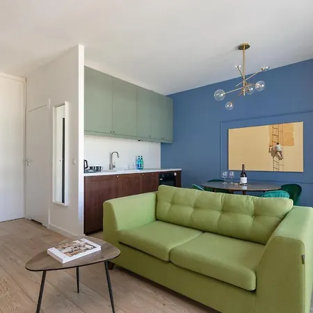 Karolkowa 28 Ii - Premium With Balcony By Renters