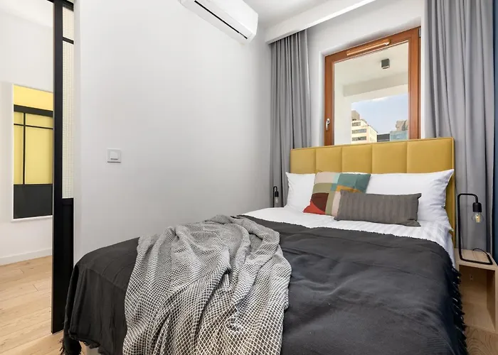 Karolkowa 28 Ii - Premium With Balcony By Renters