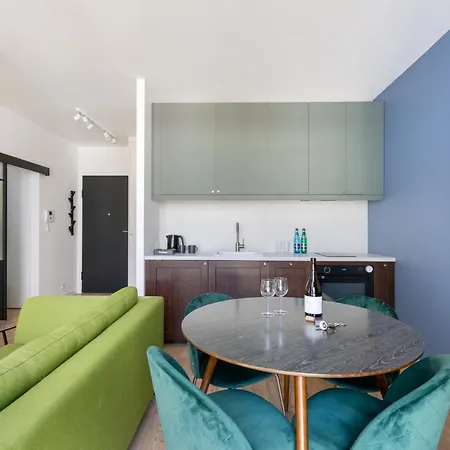 Karolkowa 28 Ii - Premium With Balcony By Renters Appartement *